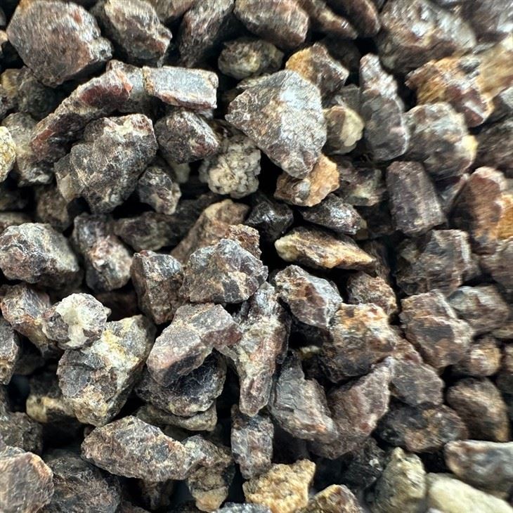 Garnet Media 2.4-4.8mm